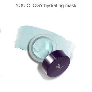 Younique Hydrating Face Mask